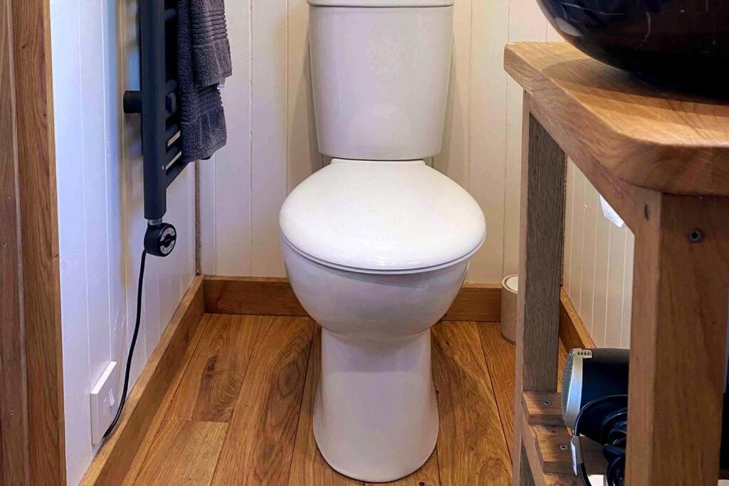 The Hereford Hut, Charming 1 Bedroom Shepherds Hut Callow ภายนอก รูปภาพ